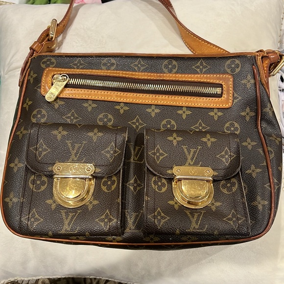 Louis Vuitton monogram Hudson GM bag. - Picture 3 of 3